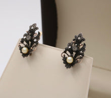 Load image into Gallery viewer, Victorian 10K Gold Diamond And Pearl Earrings
