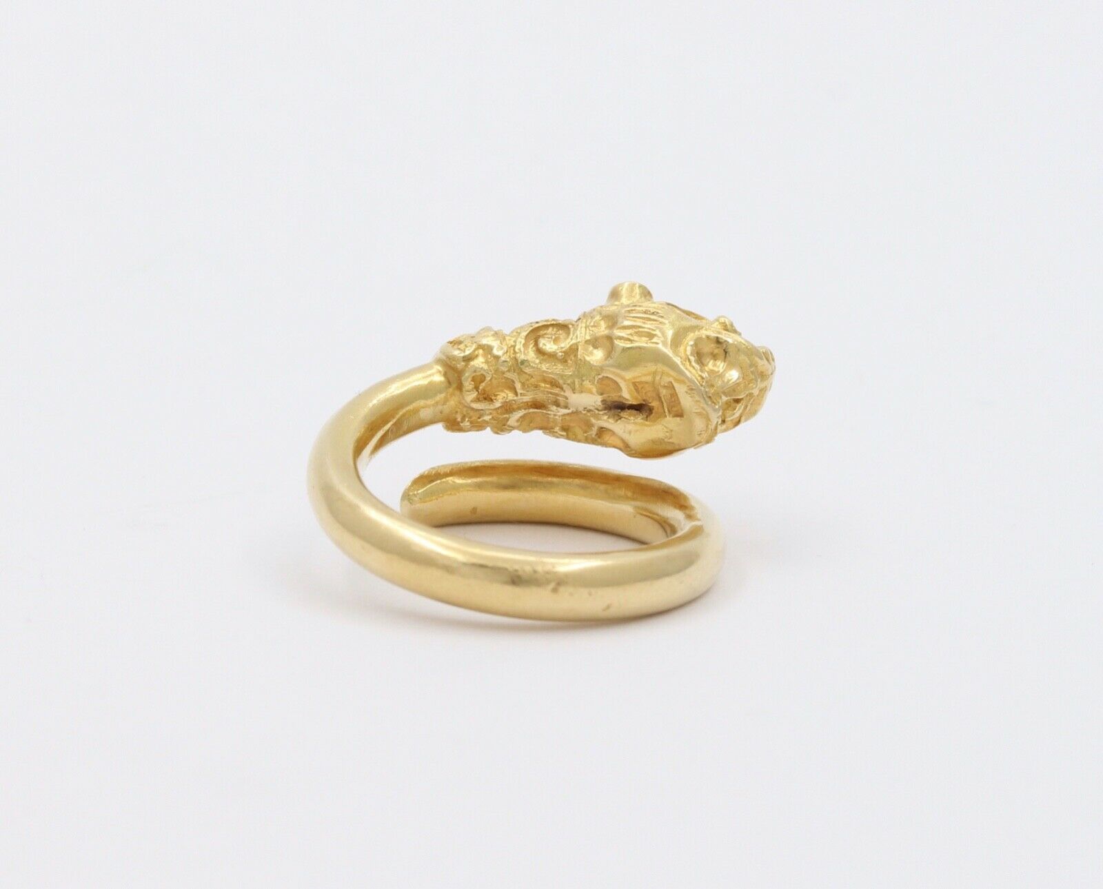 Vintage 18K Yellow Gold Dragons Head Ring