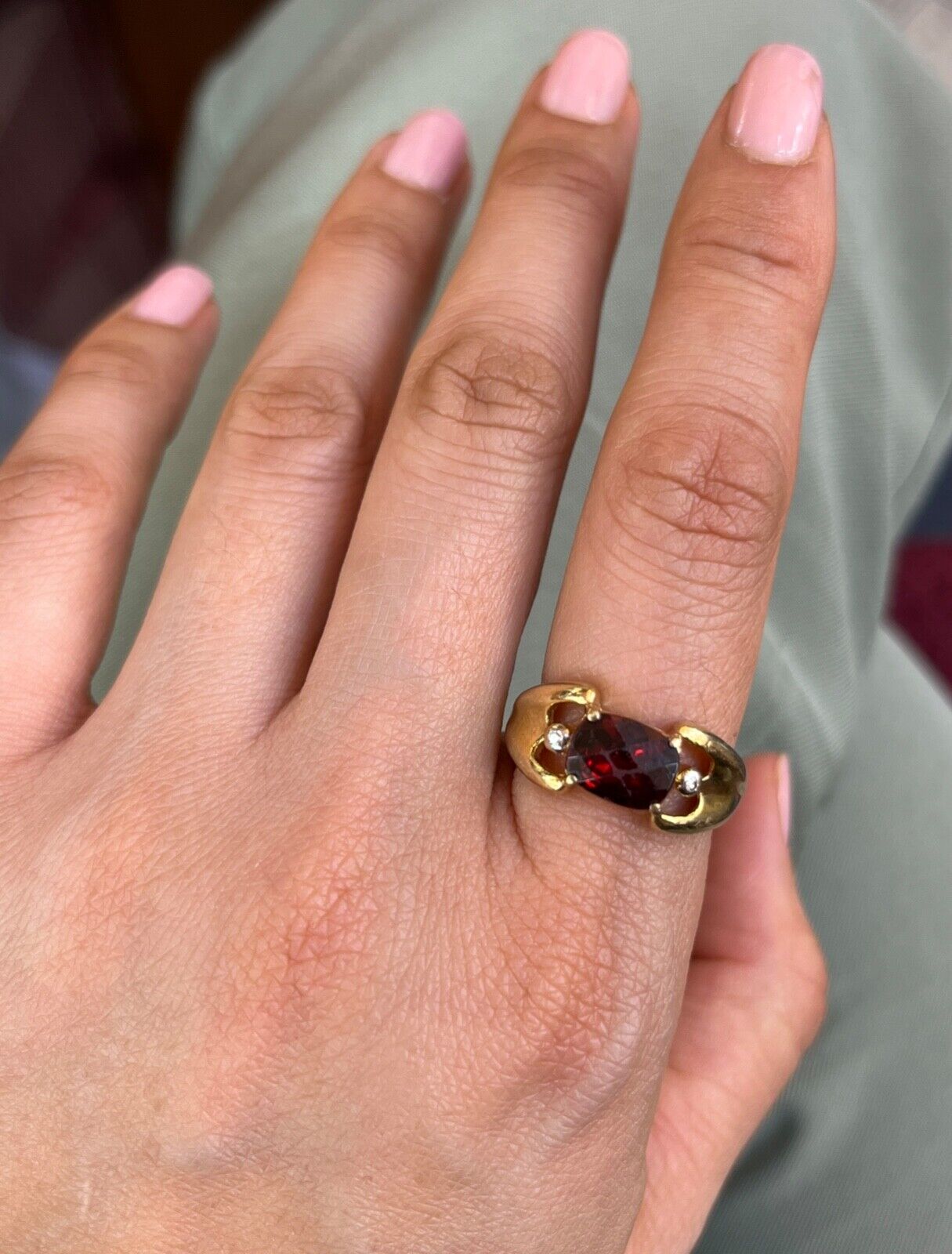 Vintage 14K Yellow Gold Garnet And Diamond Ring Band. Cocktail Ring