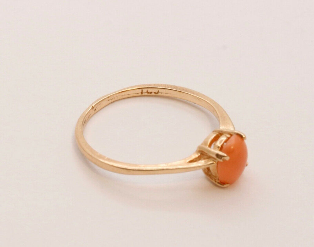 Ladies Vintage Petite Agate Bypass 10K Yellow Gold Ring