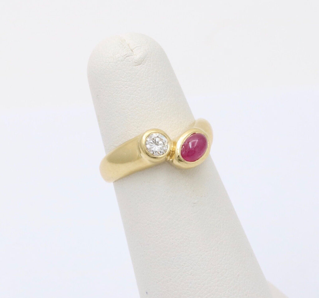 Vintage Bypass 18K Yellow Gold Ruby Diamond Ring