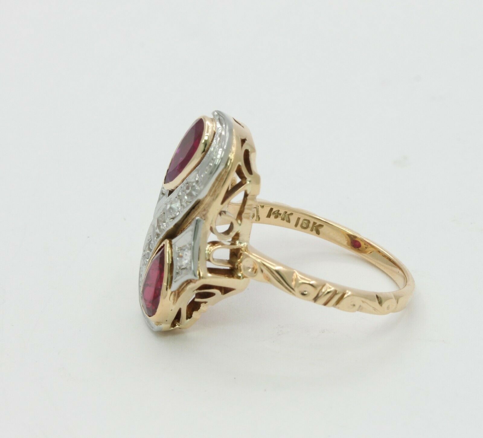 Vintage 14/18K Yellow Gold Ruby Diamond Yin Yang Style Ring