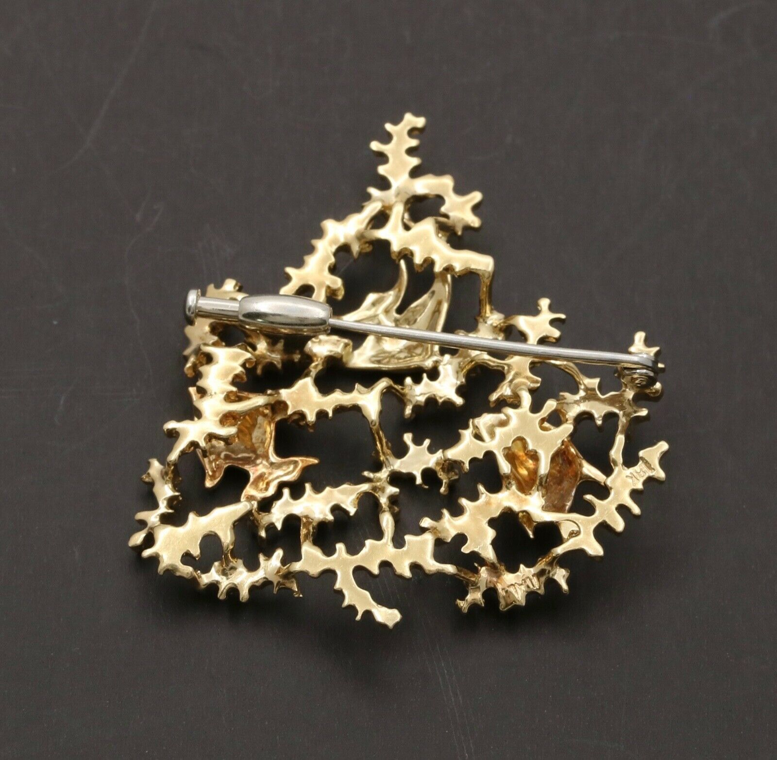 Vintage 18K Yellow Gold Enamel FIsh Brooch Pin Ocean Lover