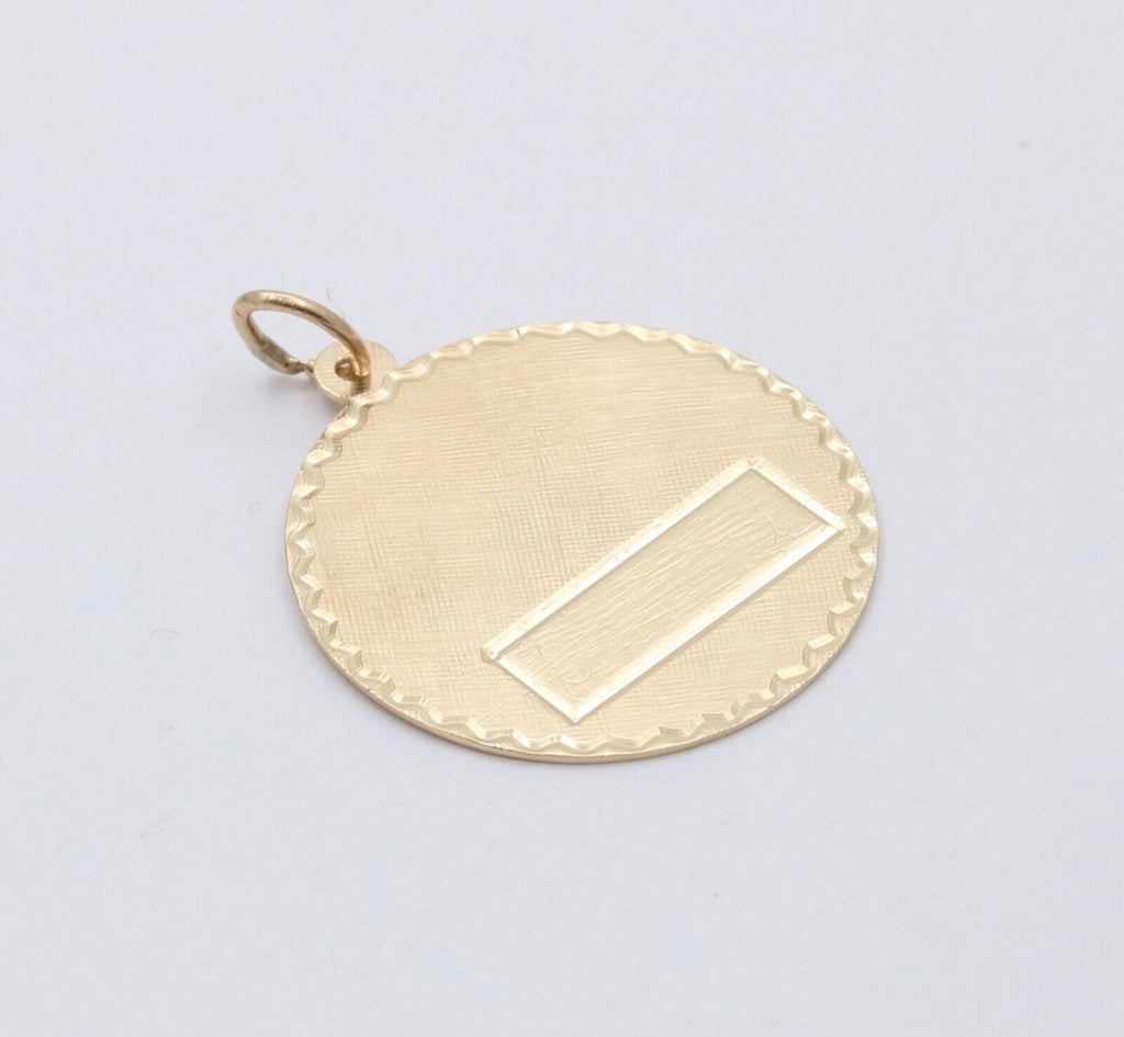 Vintage 14K Yellow Gold Medallion Charm Pendant.