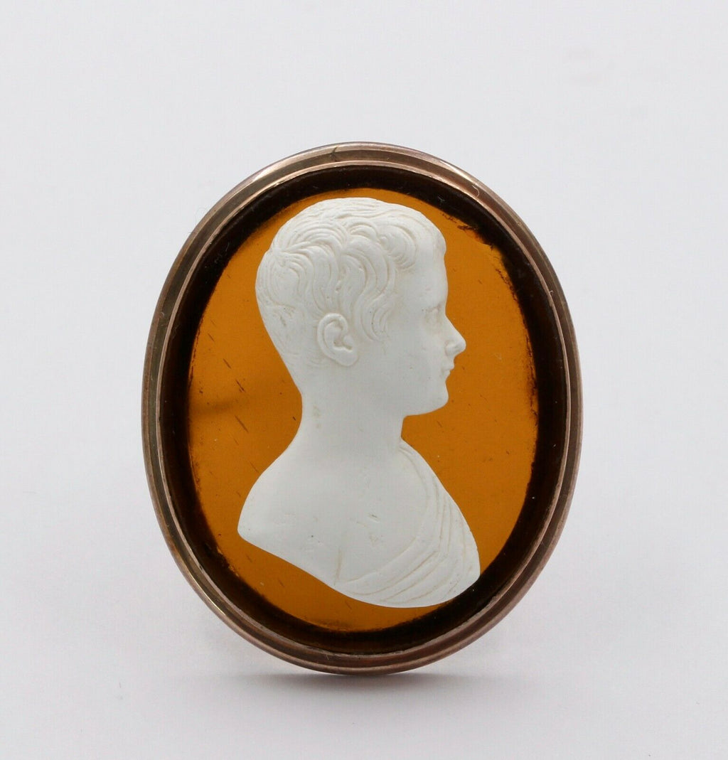 Vintage 14K Yellow Gold Cameo Brooch