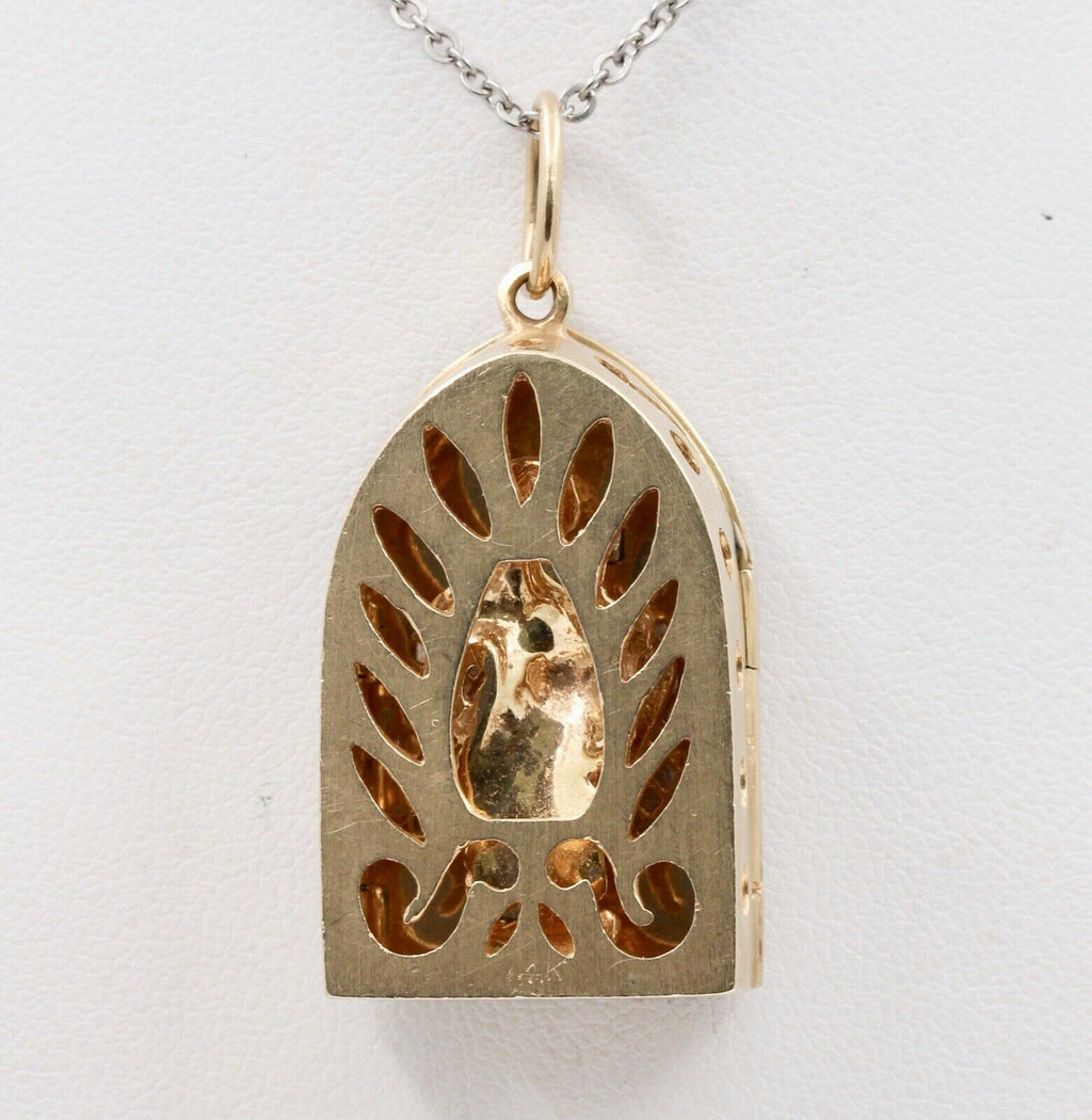 Vintage 14K Yellow Gold Moses Opening Pendant