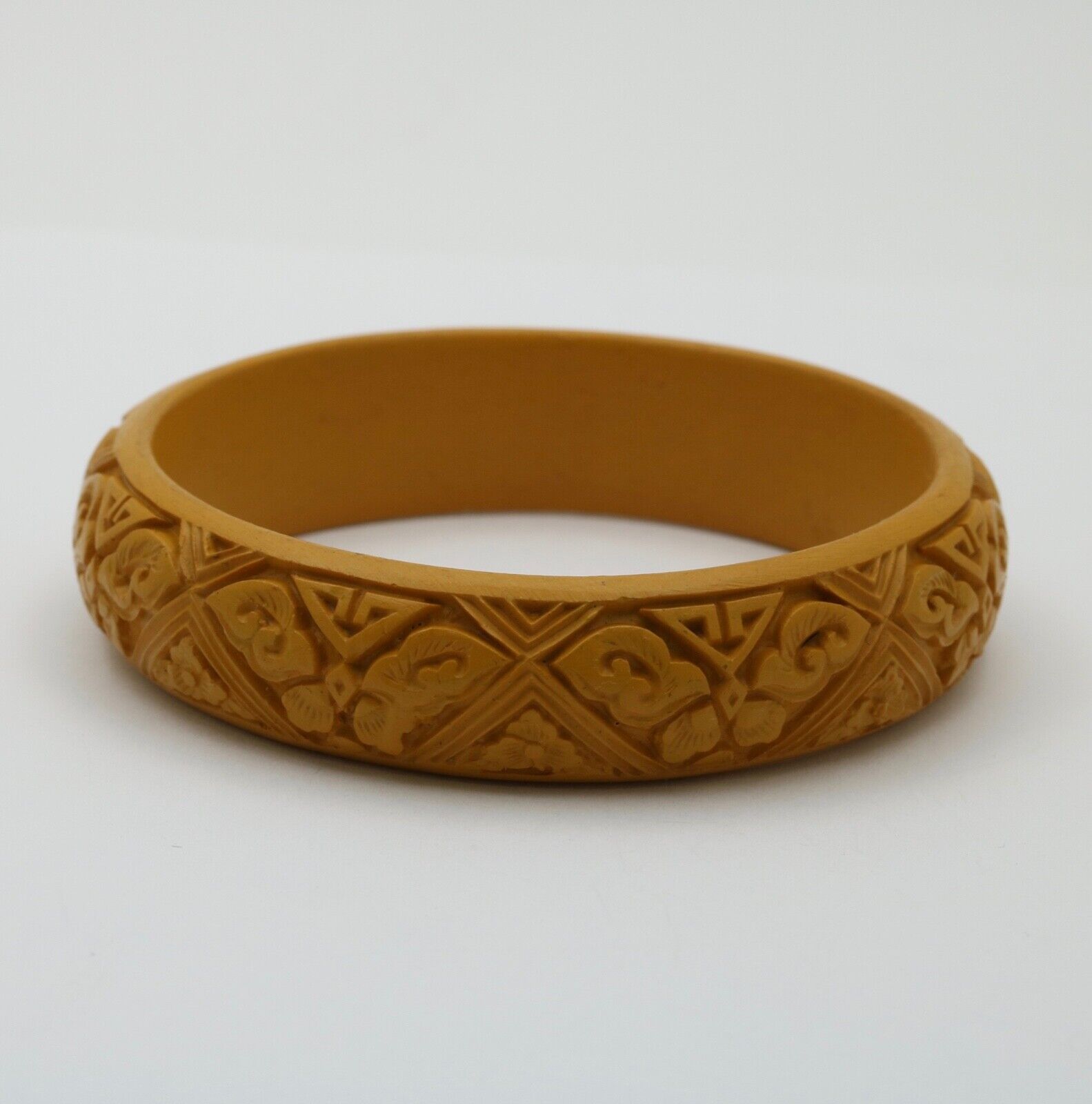 Vintage Yellow Carved Cinnabar Bangle, Bracelet.