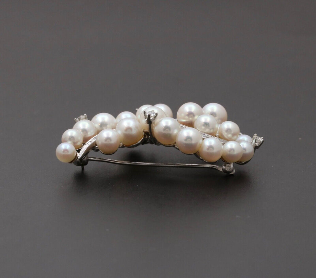Elegant Vintage 14K Gold Diamond and Pearl Brooch
