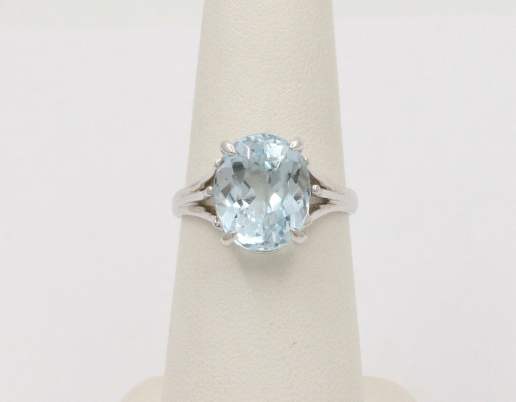 Vintage Oval Cut Aquamarine 14K White Gold Cocktail Ring