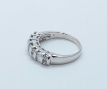 Load image into Gallery viewer, Beautiful Vintage Round Baguette Diamonds 14K White Gold Wedding Band Ring
