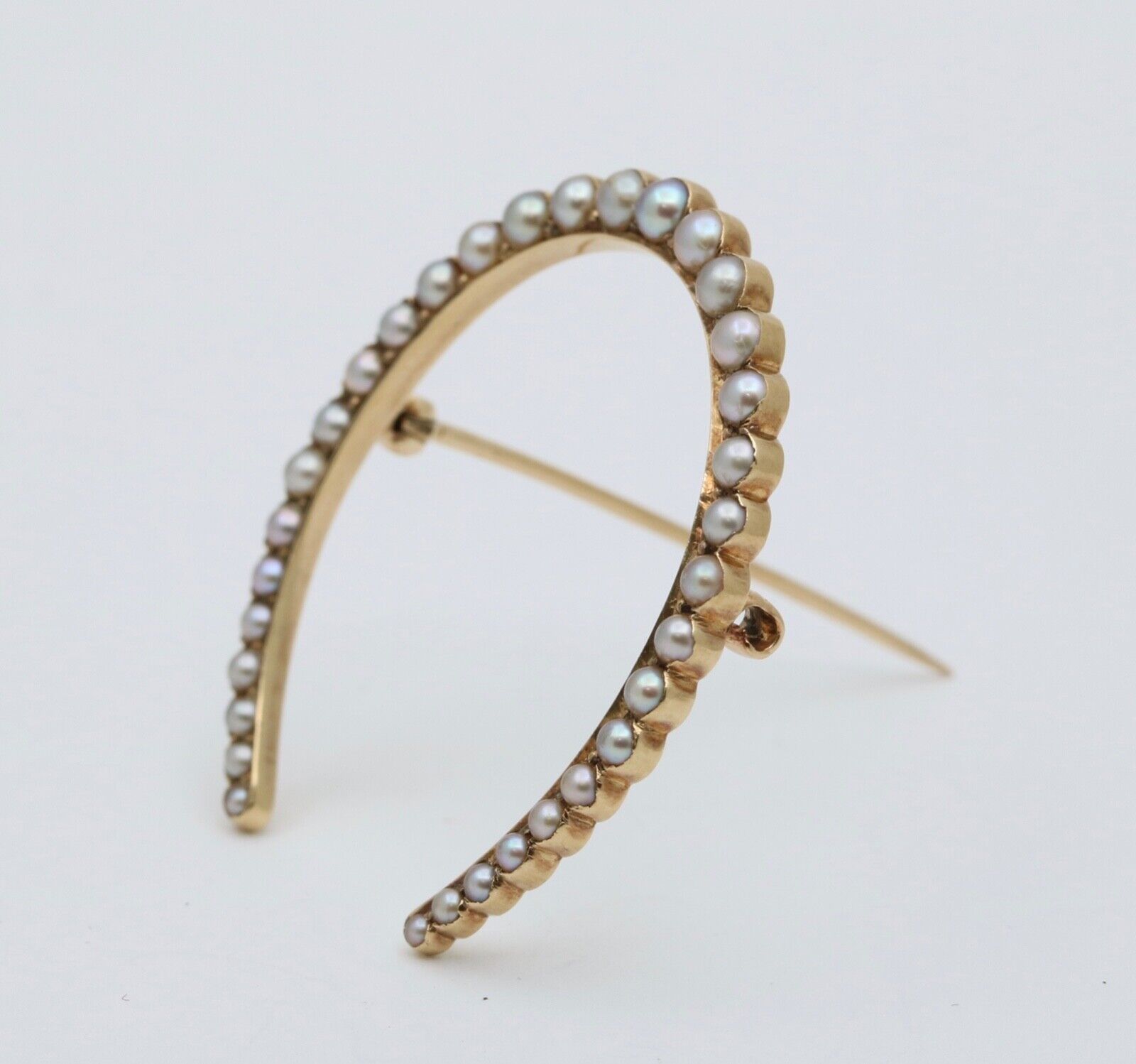Antique Edwardian 14K Yellow Gold Pearl Horseshoe Brooch