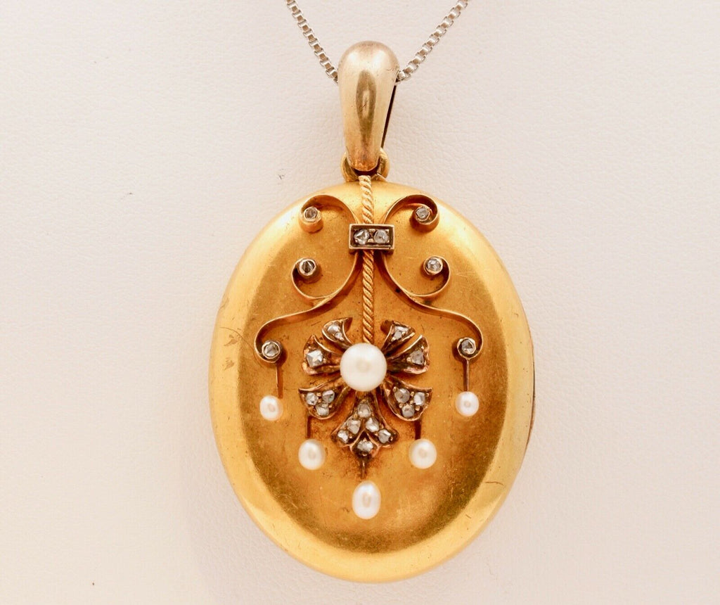 Victorian 18K Yellow Gold Diamonds Pearls Pendant Locket