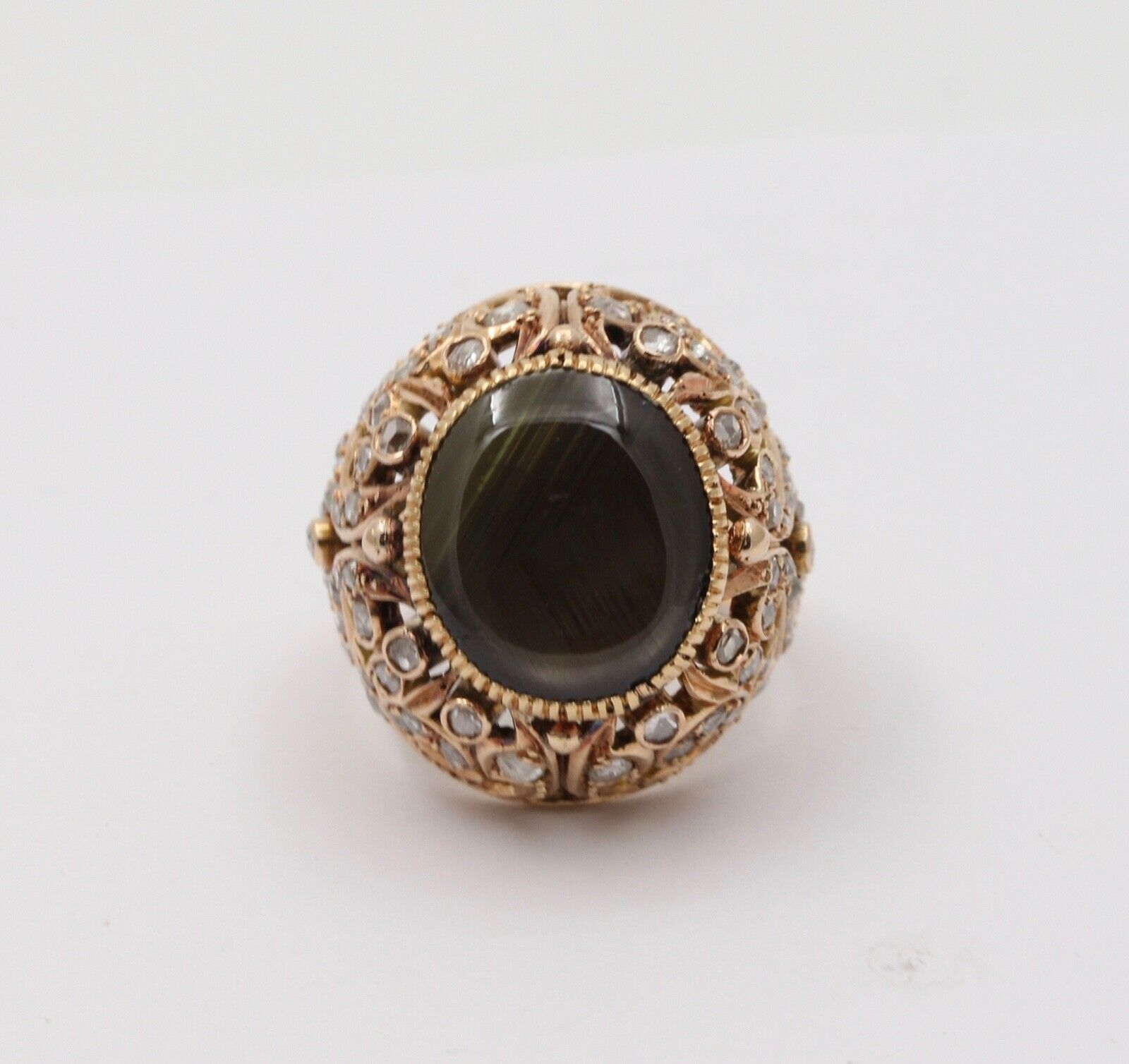 Vintage Black Star Sapphire Rose Cut Diamonds 18K Yellow Gold Ring