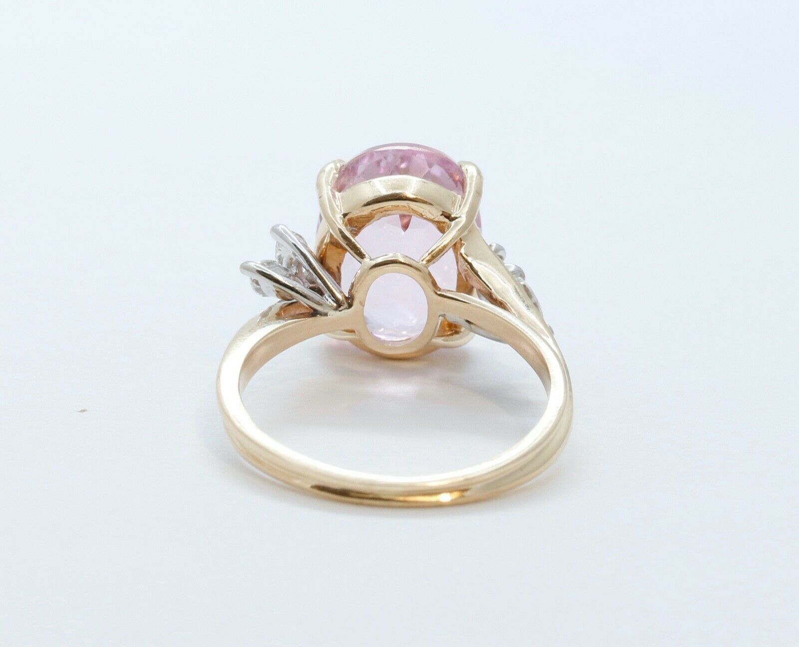Vintage Ladies Kunzite Diamonds 14K Yellow Gold Ring