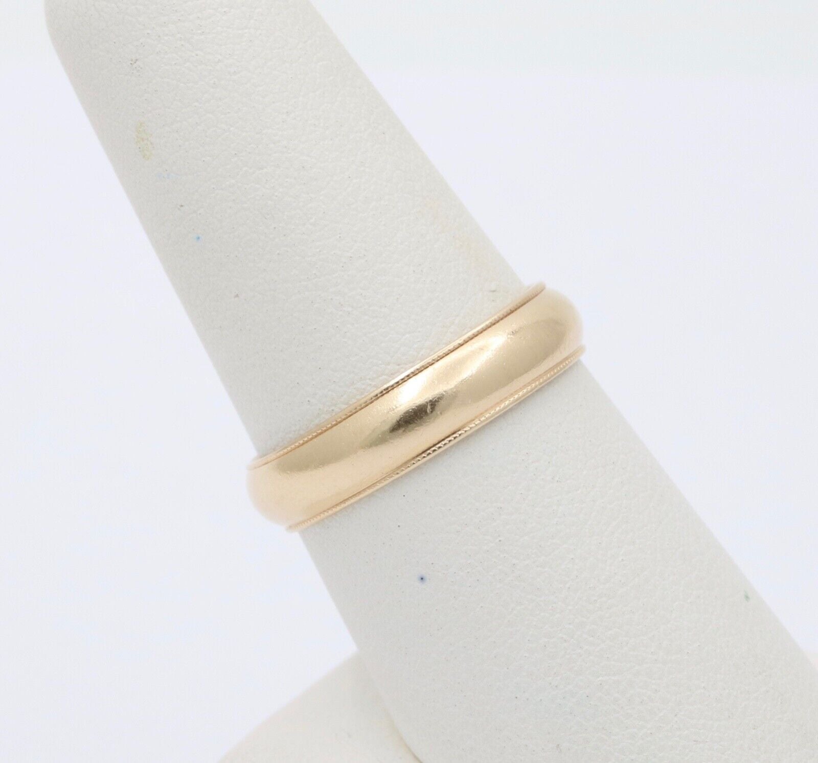 Vintage 14K Yellow Gold Wedding Band Ring, Stacking Band.