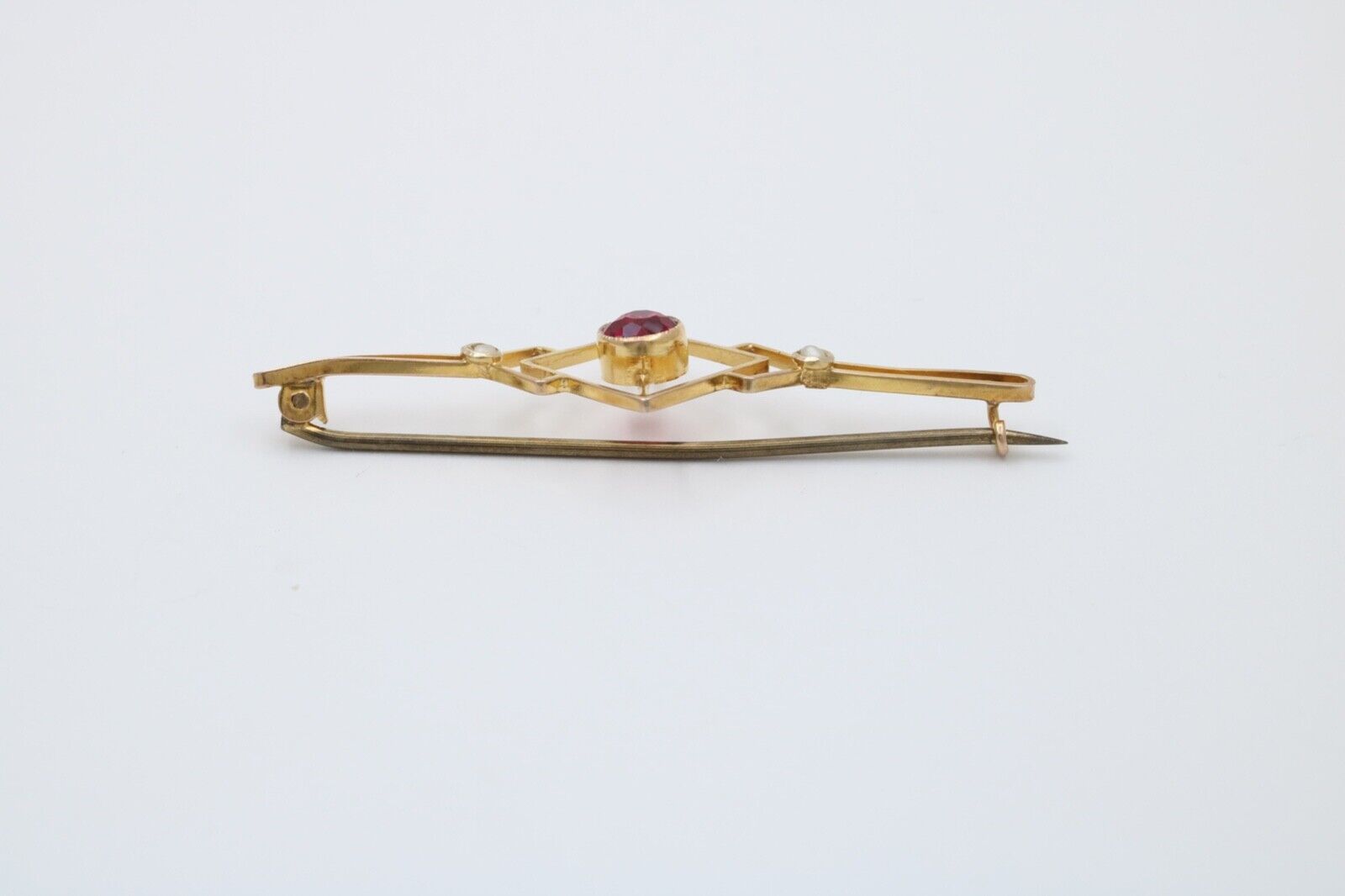 Art Deco 9K Yellow Gold Synthetic Pink Sapphire Pearls Brooch Pin
