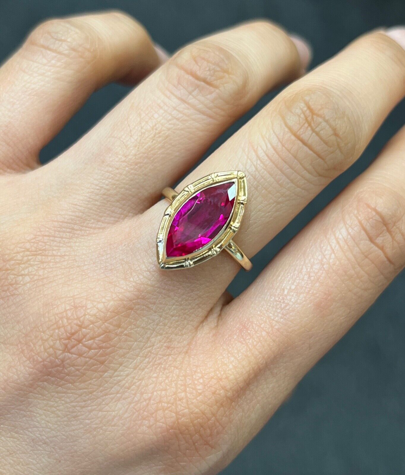 Vintage Art Deco Style 10K Yellow Gold Navette Ring
