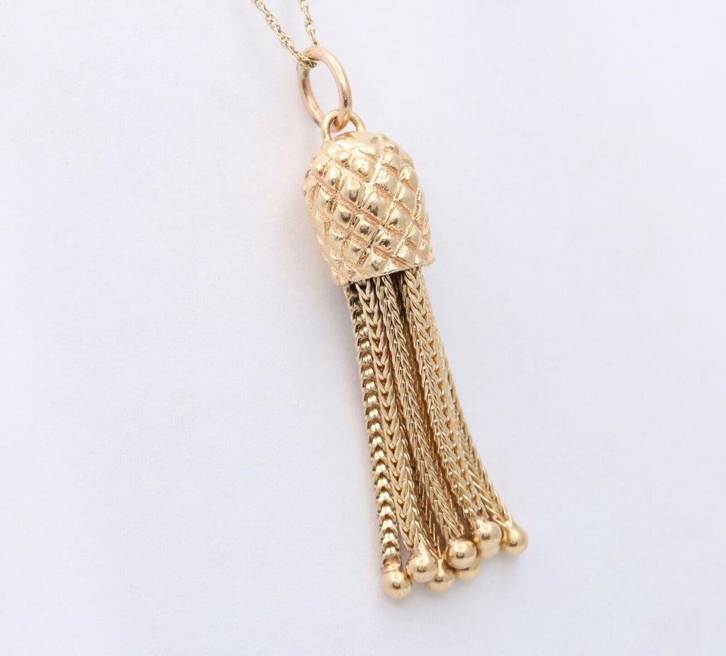 Vintage Foxtail Chain Tassel 14K Yellow Gold Pendant Charm