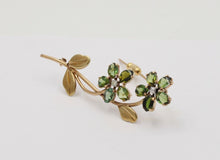 Load image into Gallery viewer, Vintage Green tourmaline Forget Me Not Flower 14K Yellow Gold Brooch Pin, Estate
