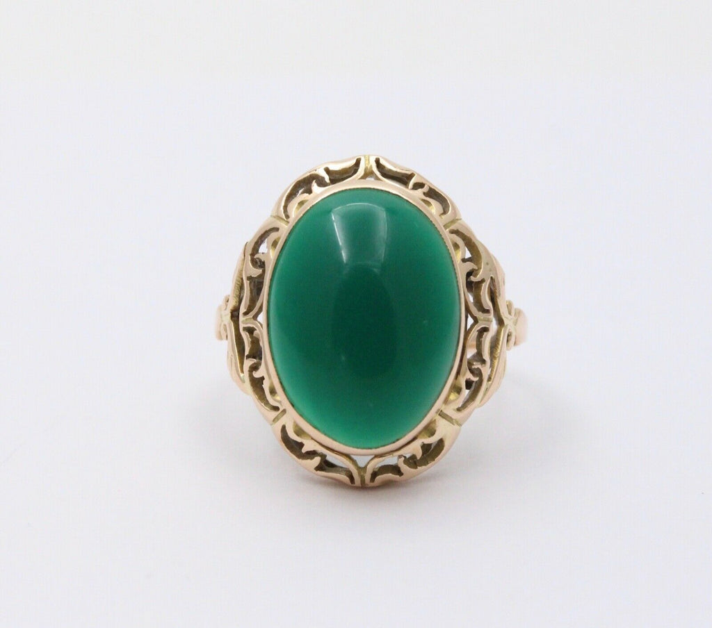 Vintage Polish Green Chalcedony Cocktail 14K Yellow Gold Ring