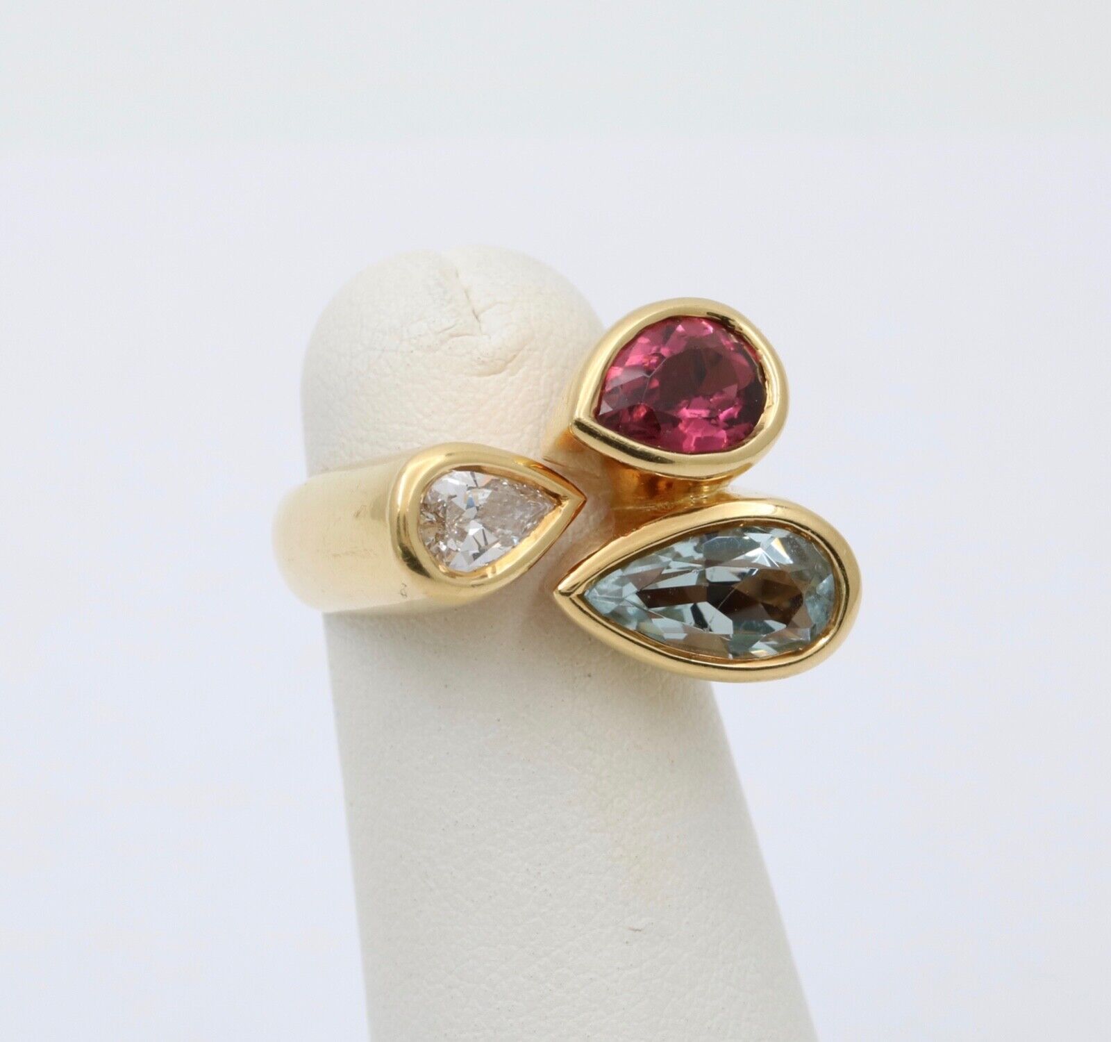 Vintage Geometric Diamond Aquamarine Tourmaline 18K Yellow Gold Ring
