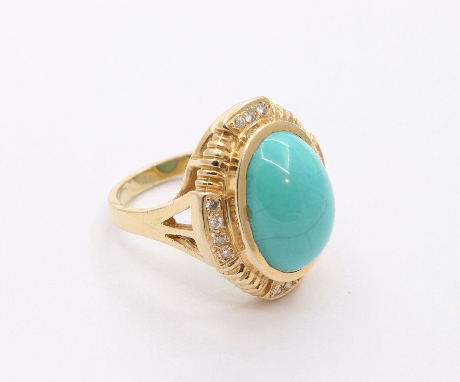 Vintage Turquoise Diamonds 14K Yellow Gold Ring