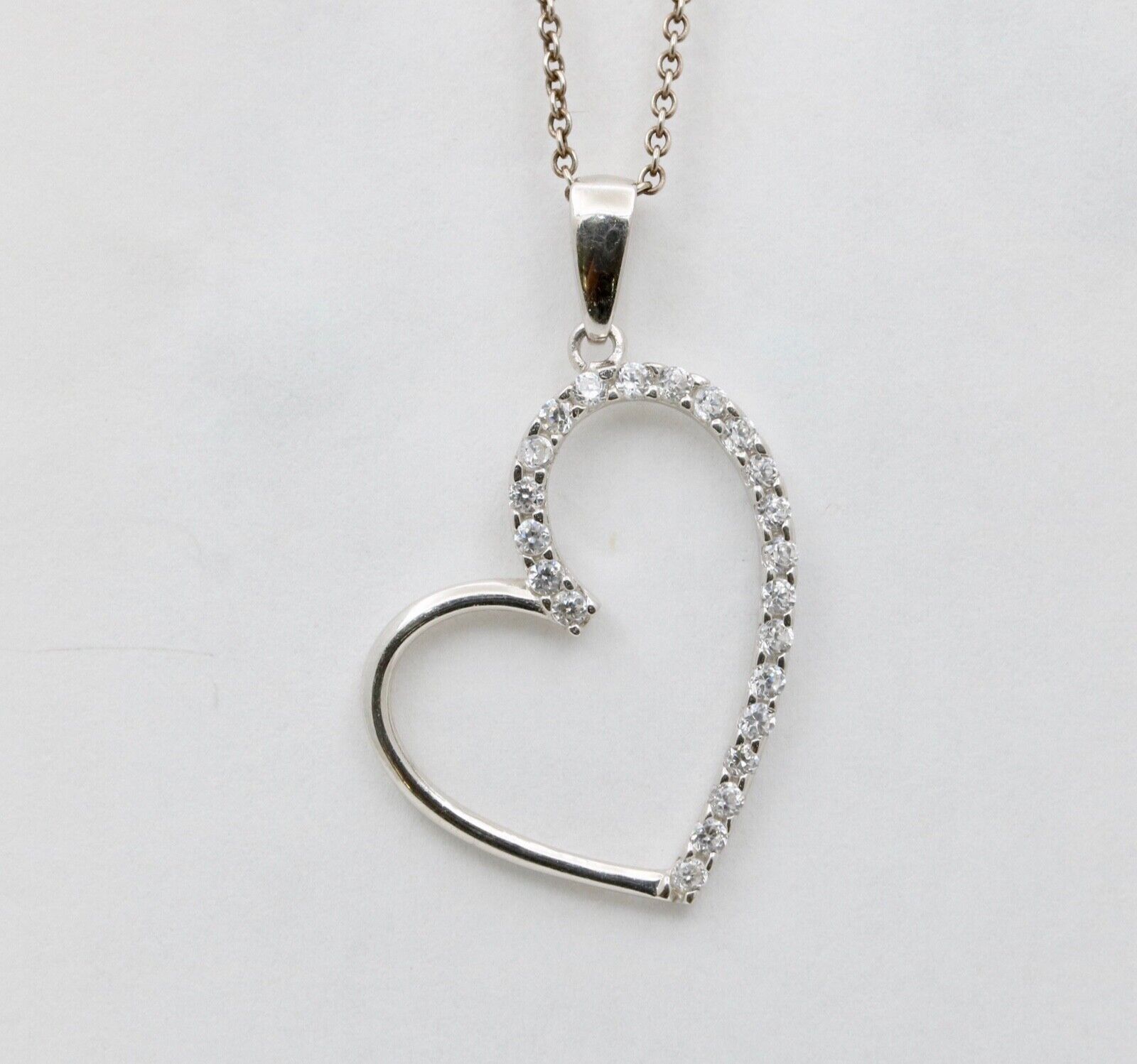 Vintage Heart Cubic Zirconia 10K White Gold Pendant