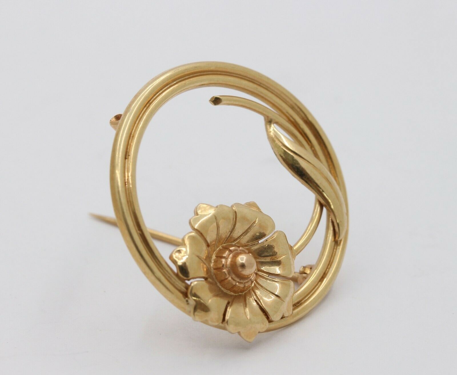 Vintage 14K Yellow Gold Floral Circle Brooch