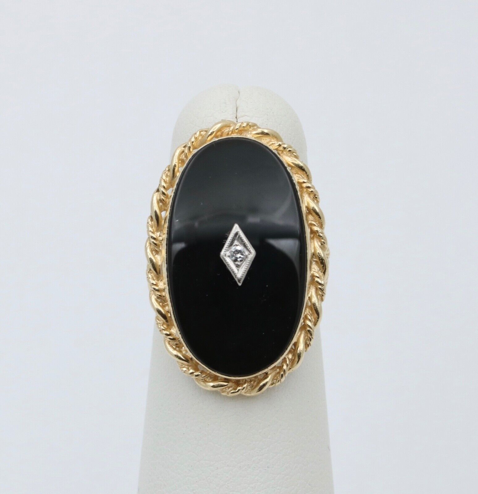 Art Deco Diammond Onyx 14K Yellow White Gold Filagree Ring