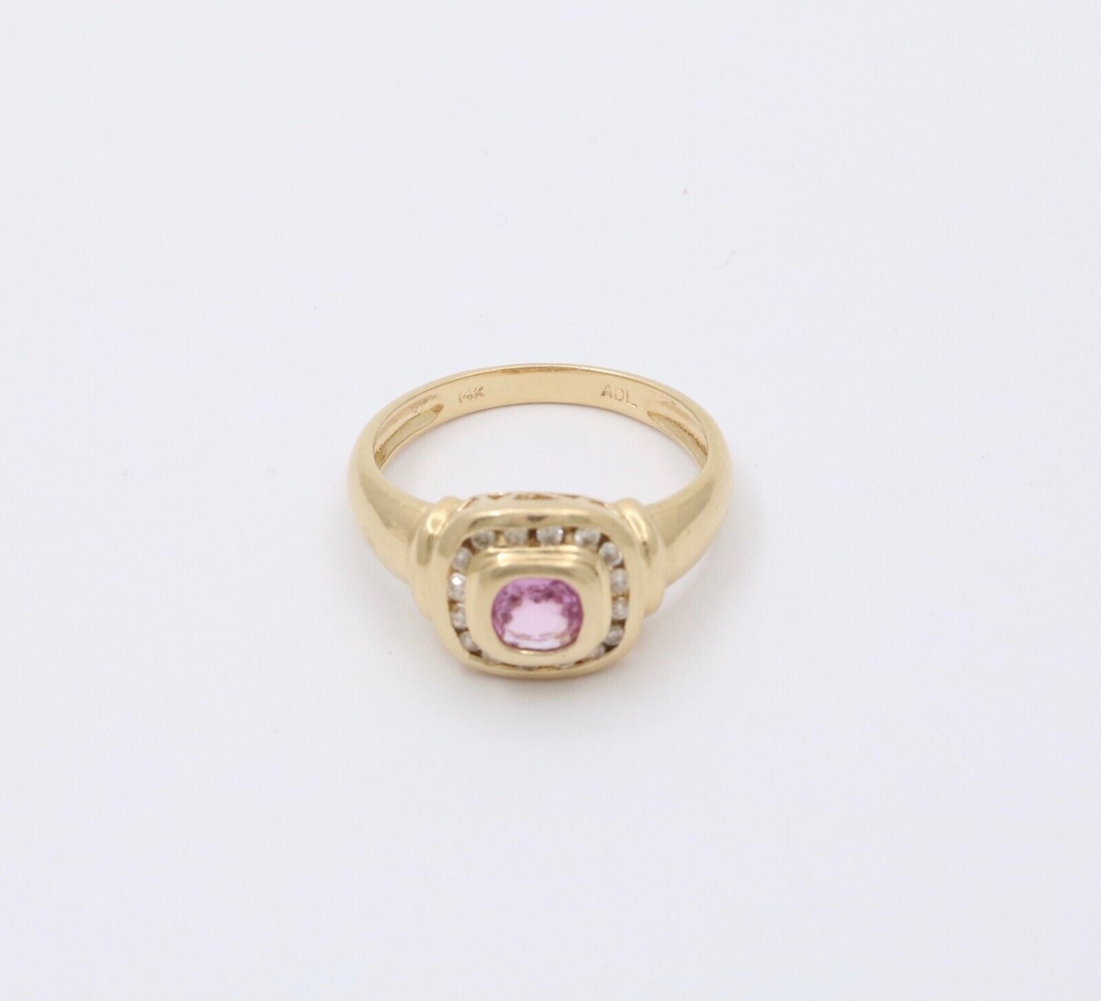 Vintage Pink Sapphire Diamonds 14k Yellow Gold Ring
