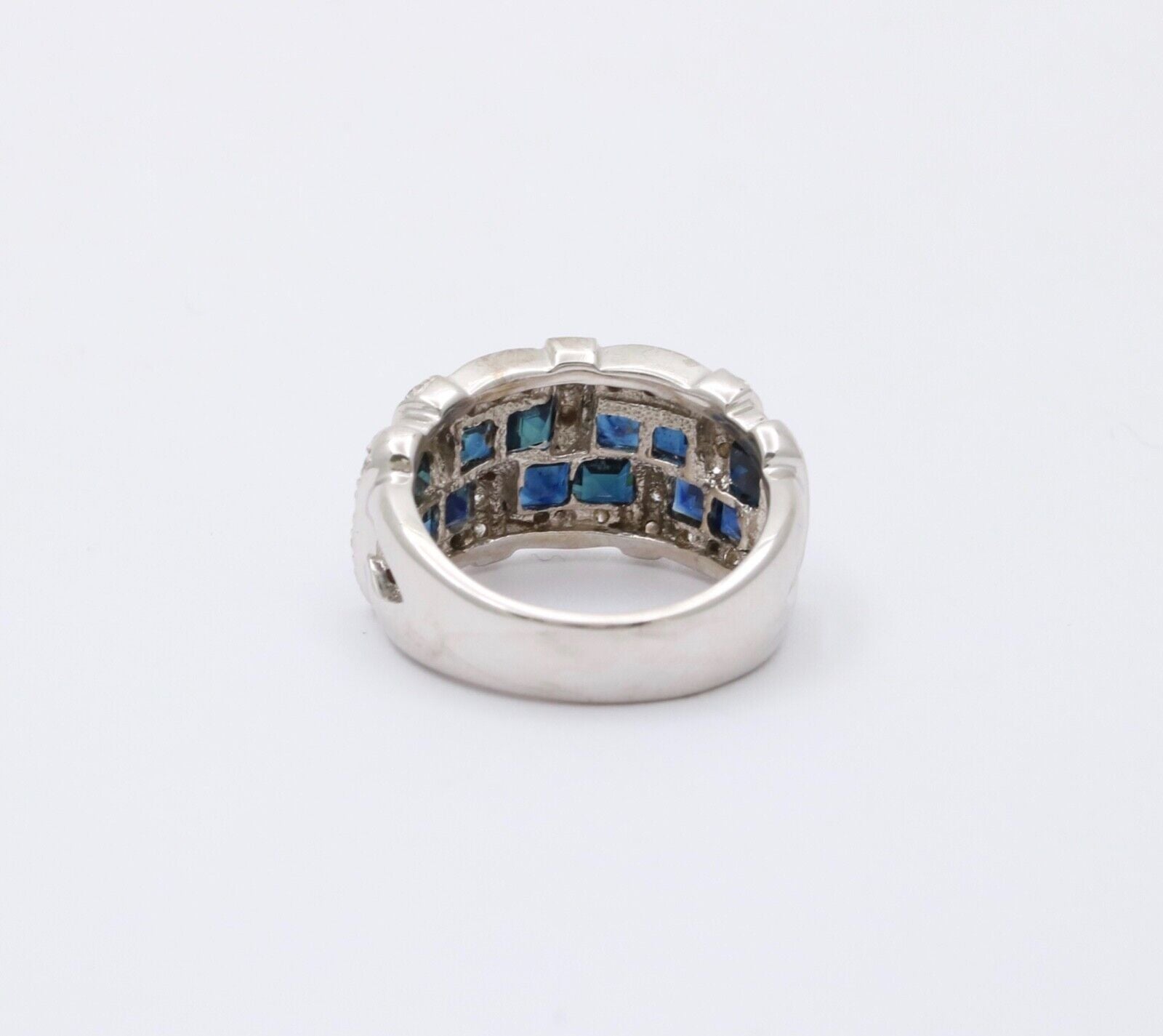 Vintage 18K White Gold Sapphire & Diamond Ring