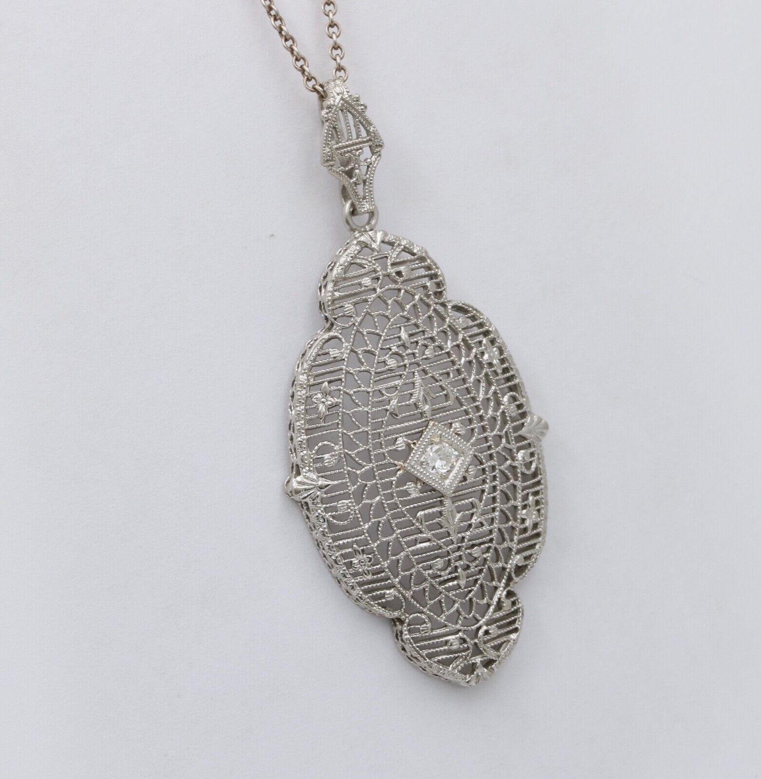 Art Deco 14K White Gold Filigree Diamond Pendant Necklace