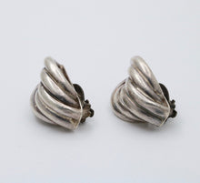 Load image into Gallery viewer, Vintage Mexico Sterling Silver Geometric Large Clip On Earrings
