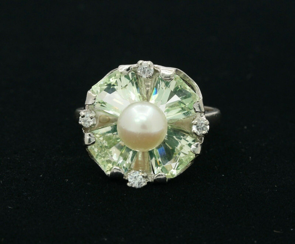 Vintage 10K White Gold Pearl Diamond Green Stone Ring