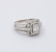 Load image into Gallery viewer, Classic 14K Gold Diamond Engagement Ring. Ring Band
