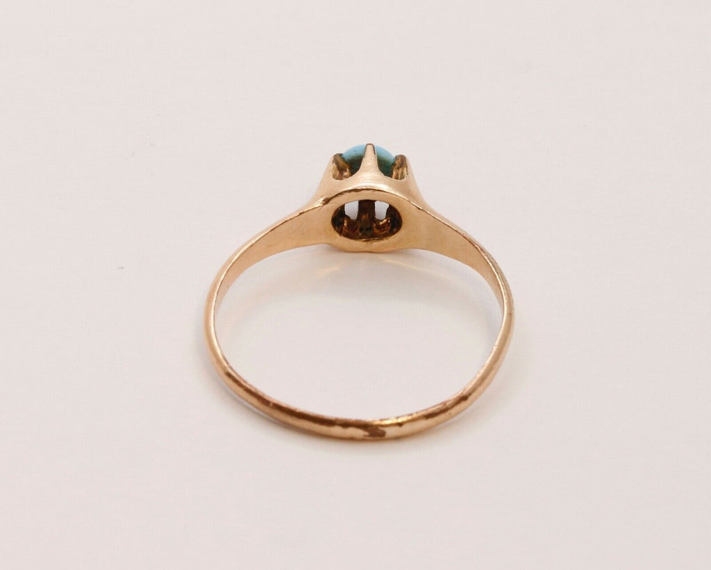 Victorian Claw Mounted Turquoise 9K Yellow Gold Ring