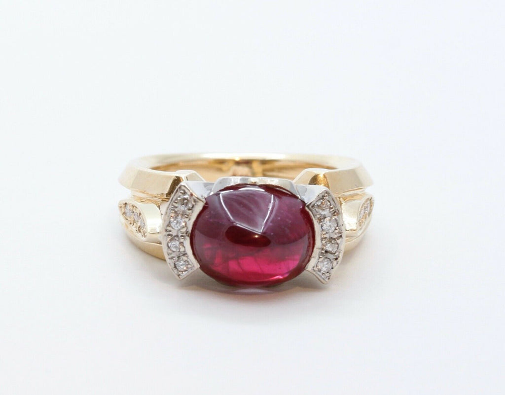 Beautiful Ladies Cabochon Ruby Diamonds Yellow White Gold Ring