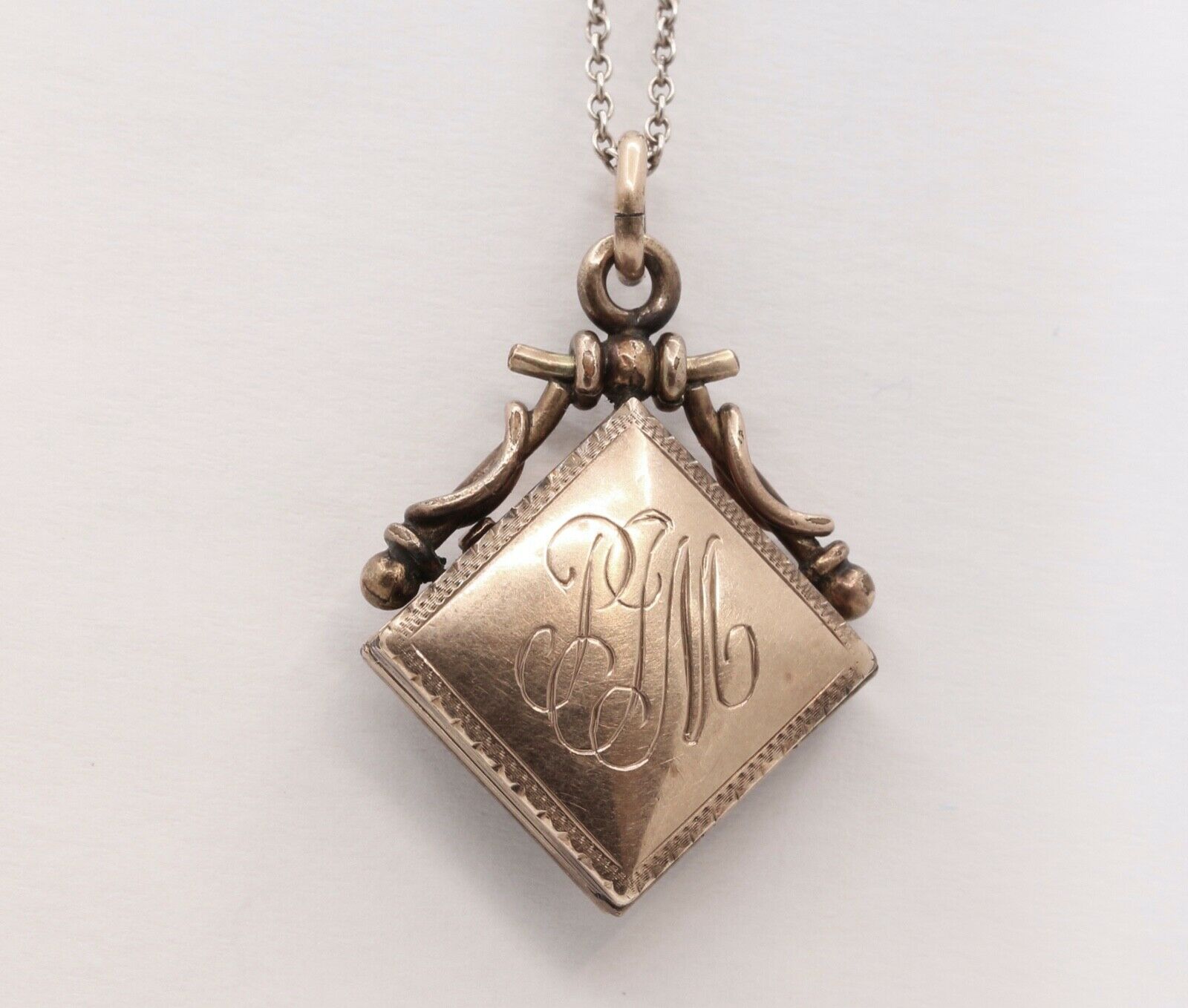 Victorian Locket Pendant Charm Gold Vermeil
