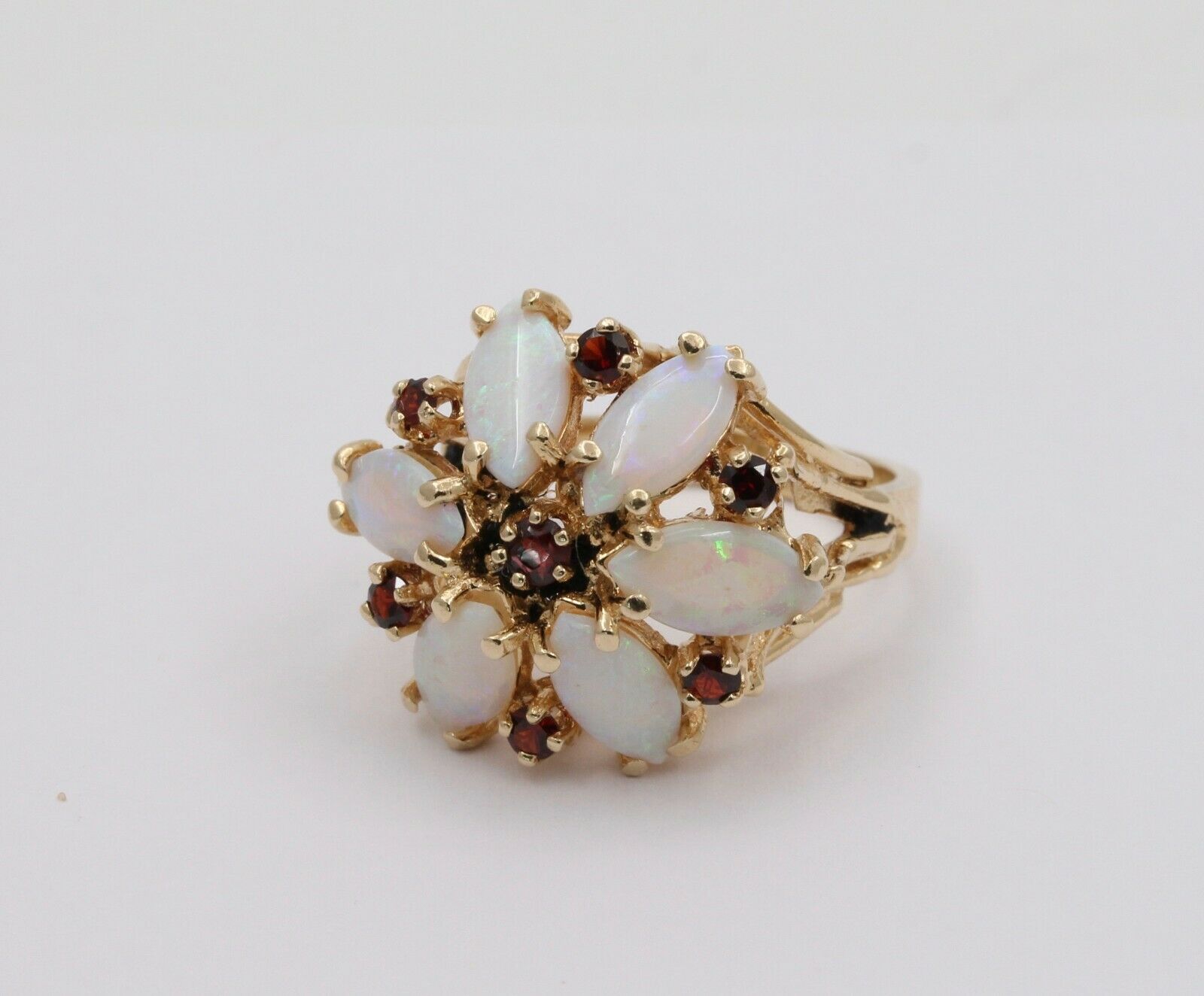 Vintage 14K Yellow Gold Floral Opal Garnet Ring