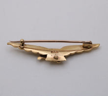 Load image into Gallery viewer, Vintage 18K Yellow Gold Open Winged Eagle Brooch Pin.
