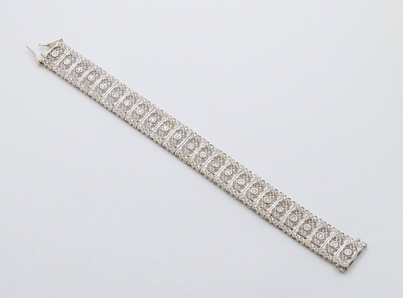 Art Deco Diamond 18K White Gold Filagree Bracelet