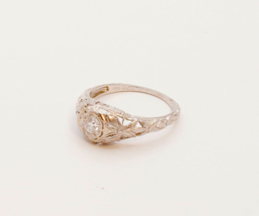 Art Deco Diamond Carved Flowers Platinum Ring