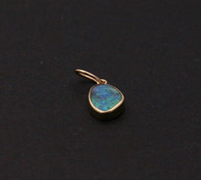 Load image into Gallery viewer, Vintage Black Boulder Opal 18K Yellow Gold Pendant
