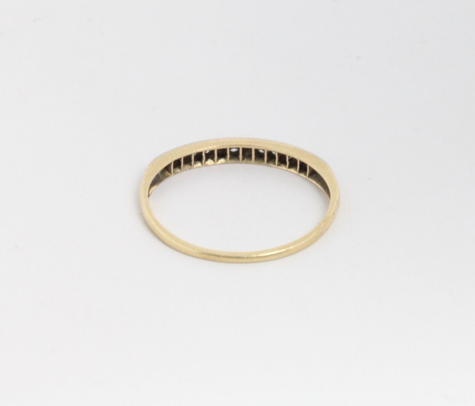 Vintage 14K Yellow Gold Diamond Wedding Band
