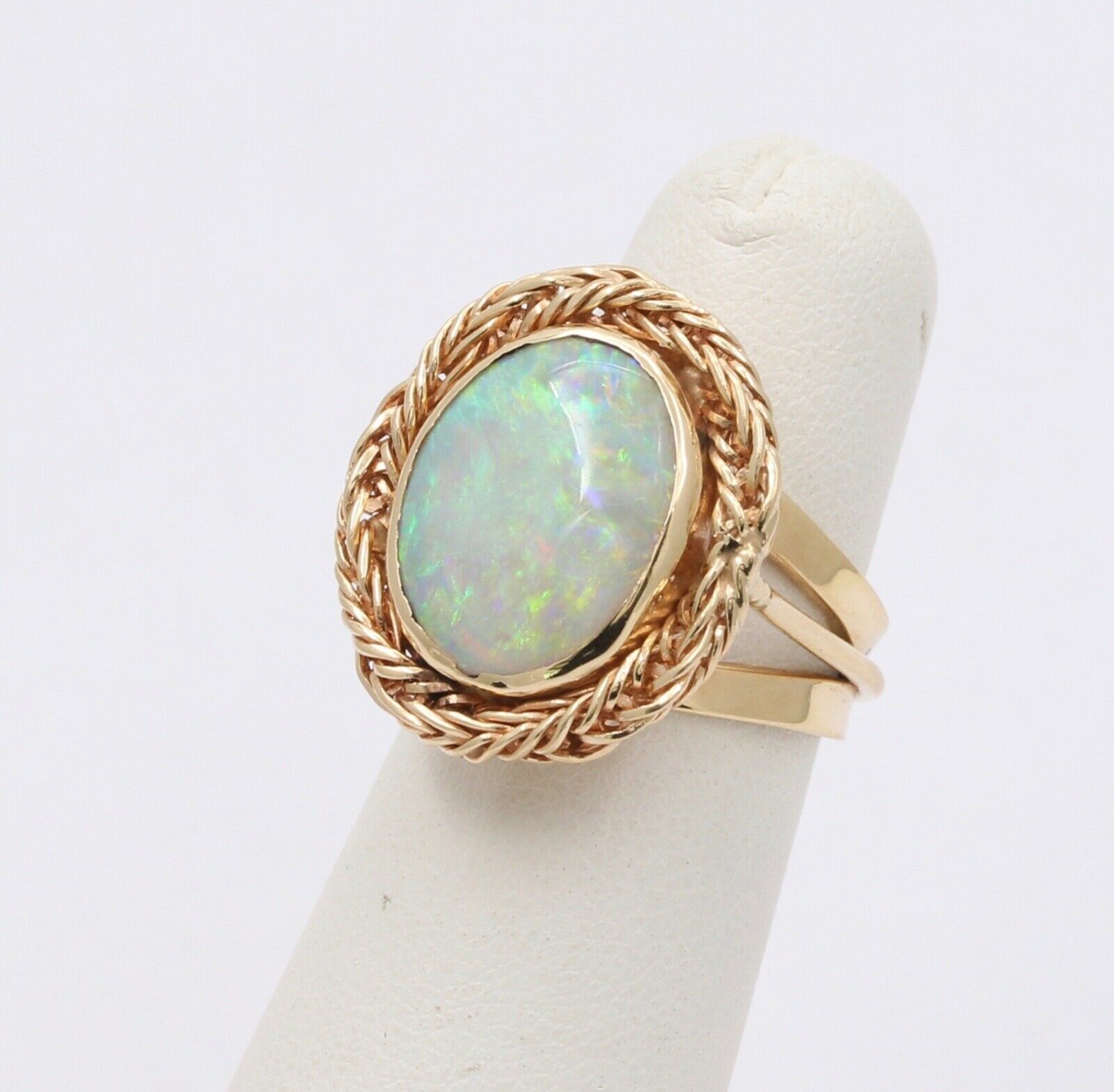 Vintage Natural Opal 14K Yellow Gold Rope Twist Ring