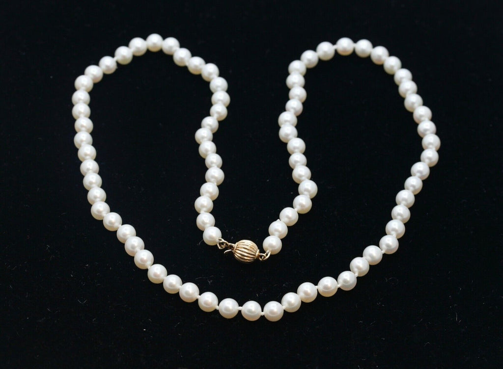 Vintage Single Strand Pearl 14K Yellow Gold Clasp Necklace