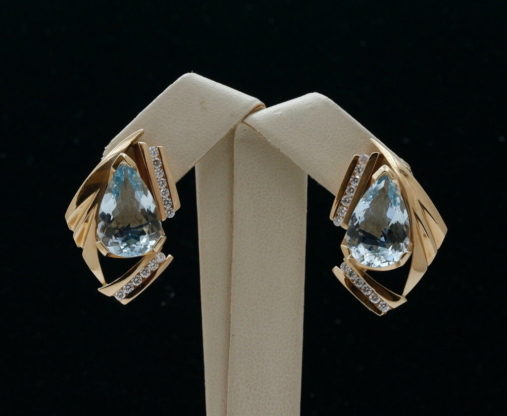 Luxury Earrings!!!! Large Pear Aquamarines Diamonds 14K Yellow Gold Earrings