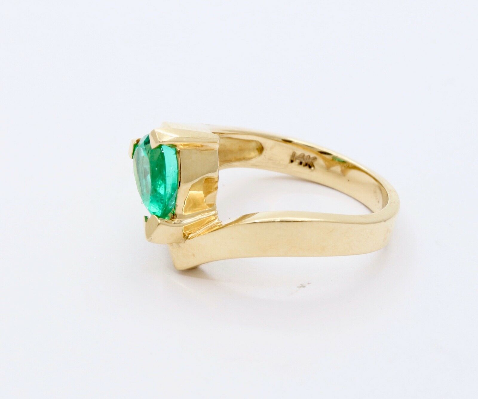 Vintage Modernist Emerald Diamonds 14K Yellow Gold Bypass Ring