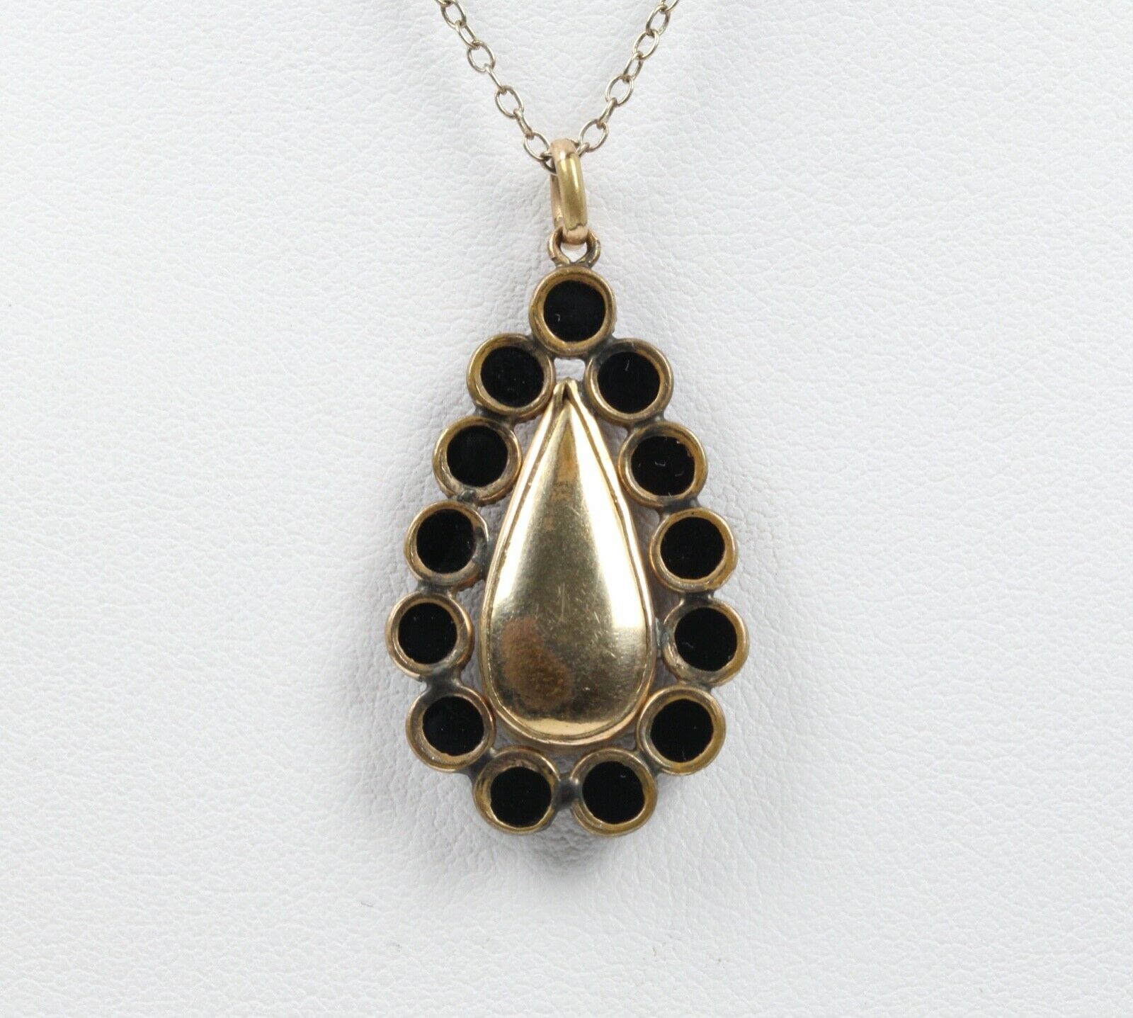 Victorian Teardrop Pendant Onyx Gold Filled