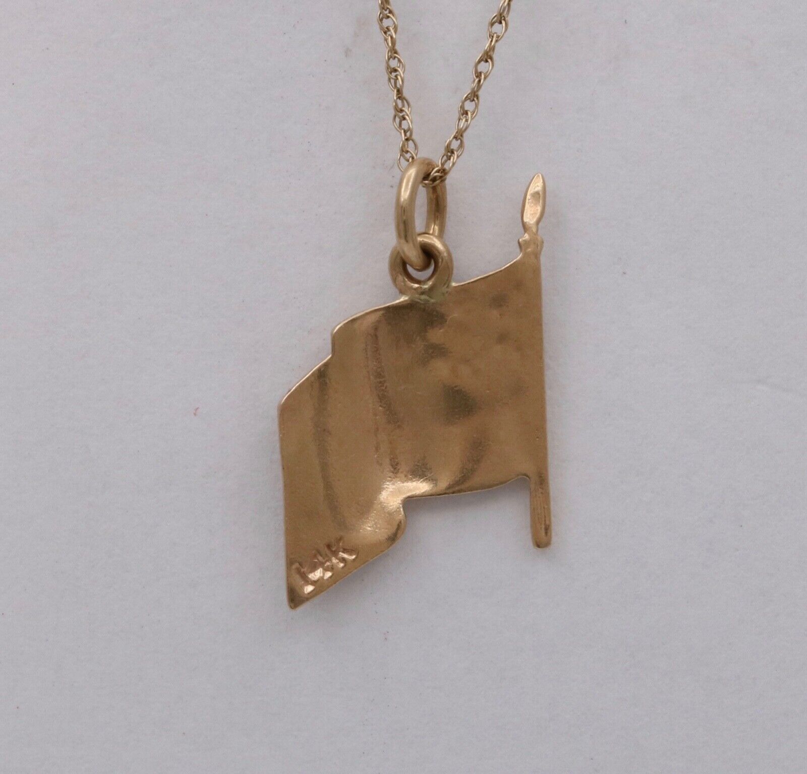 Vintage American Flag 14K Yellow Gold Enamel Pendant Charm
